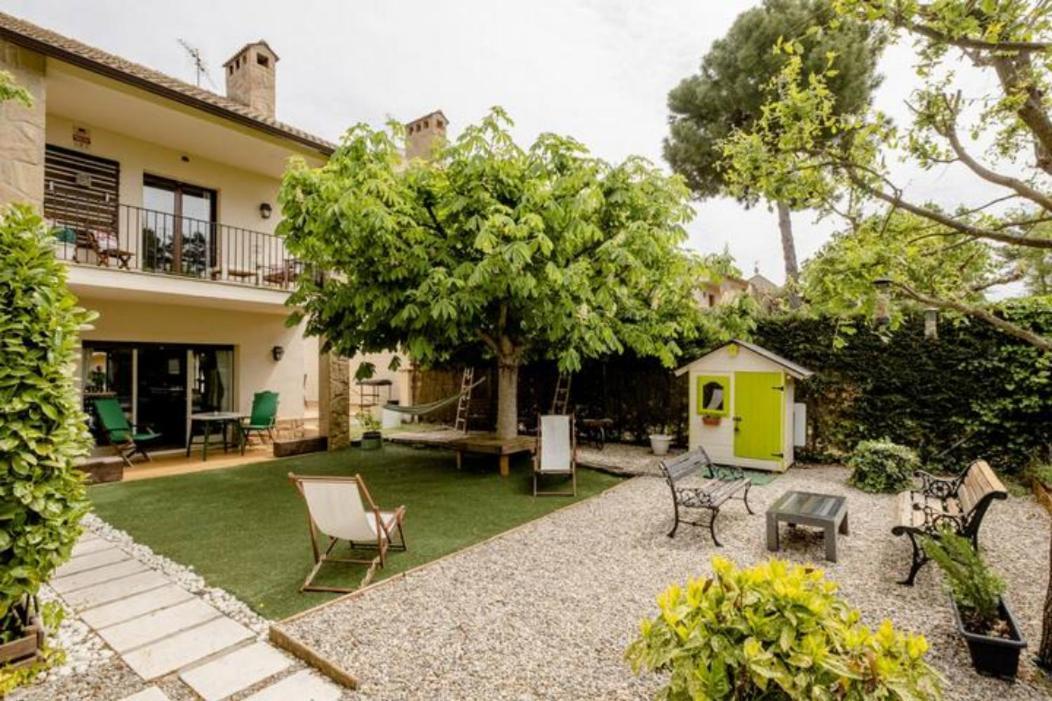 B&B El Solsones - Olius El Pi de Sant Just 外观 照片