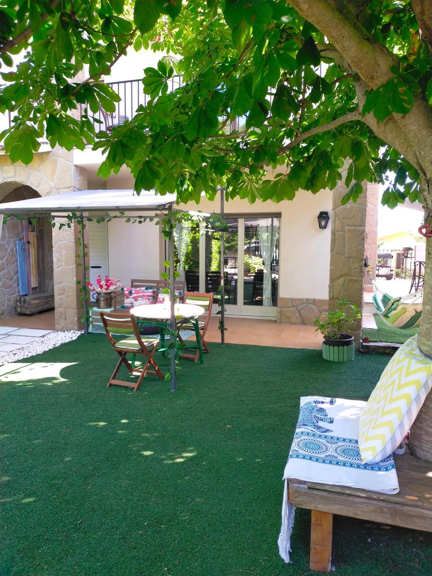 B&B El Solsones - Olius El Pi de Sant Just 外观 照片
