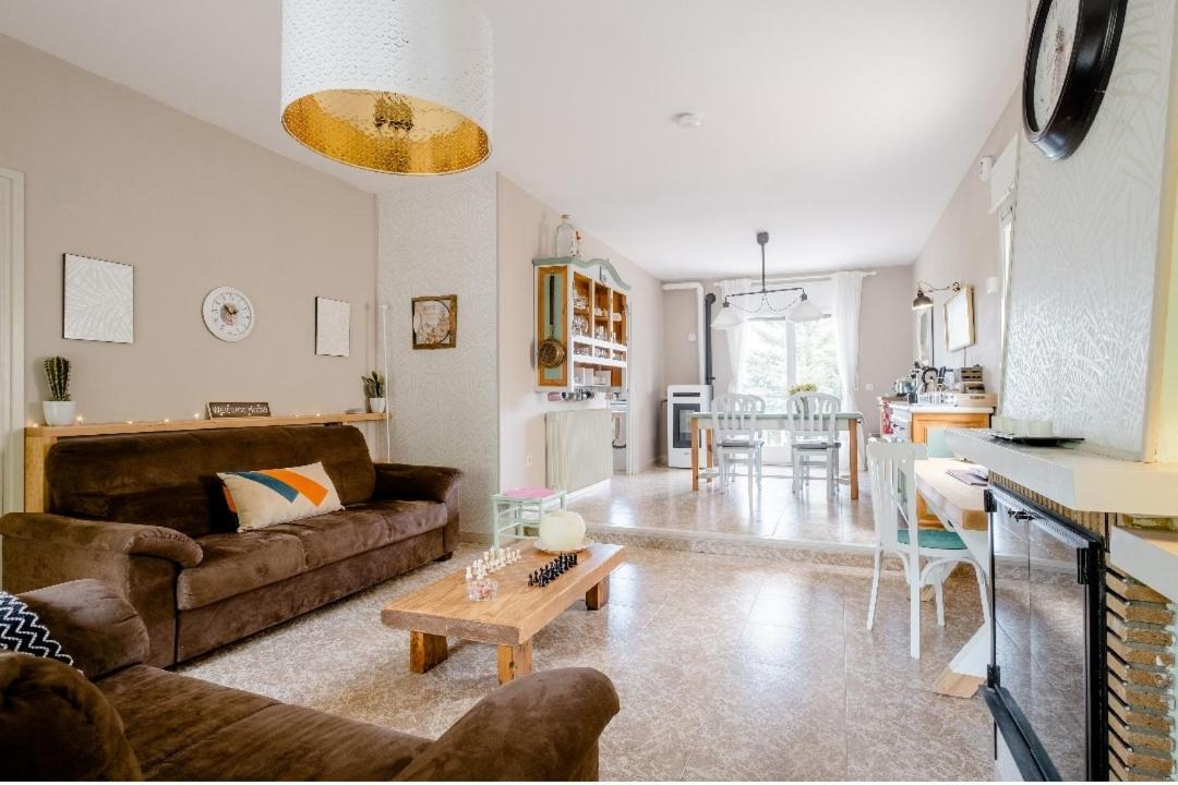 B&B El Solsones - Olius El Pi de Sant Just 外观 照片